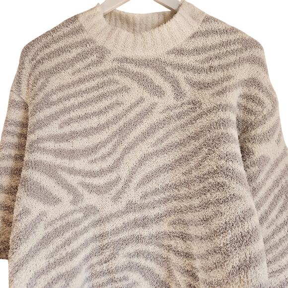 UGG Heddie Mock Neck Sweater‎ in Metal Grey Zebra Size 1X - Picture 4 of 9